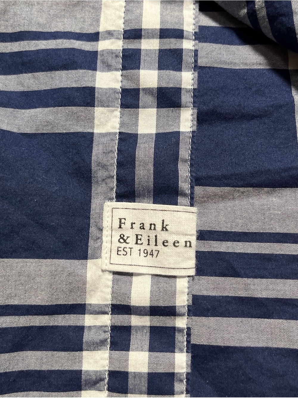 Frank & Eileen Eileen Italian Cotton Shirt Women’s Large Navy Plaid Relaxed EUC - Picture 3 of 11